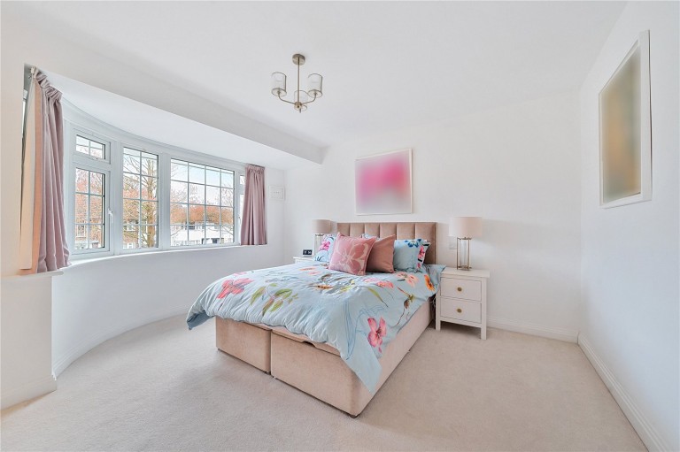 Images for Thistledene, Thames Ditton, Surrey