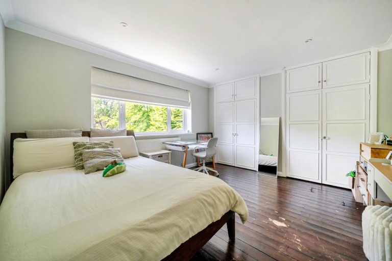 Images for Neville Close, Esher, Surrey