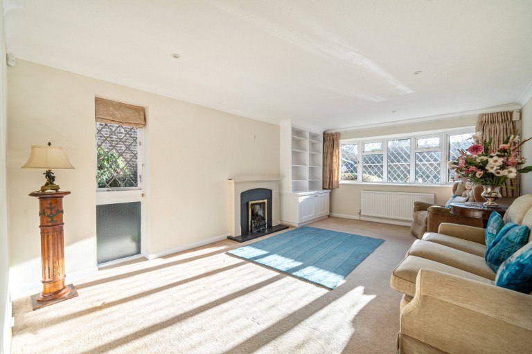 Images for Gainsborough Close, Esher, Surrey