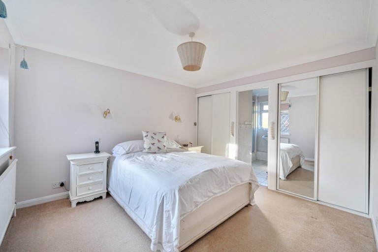 Images for Gainsborough Close, Esher, Surrey