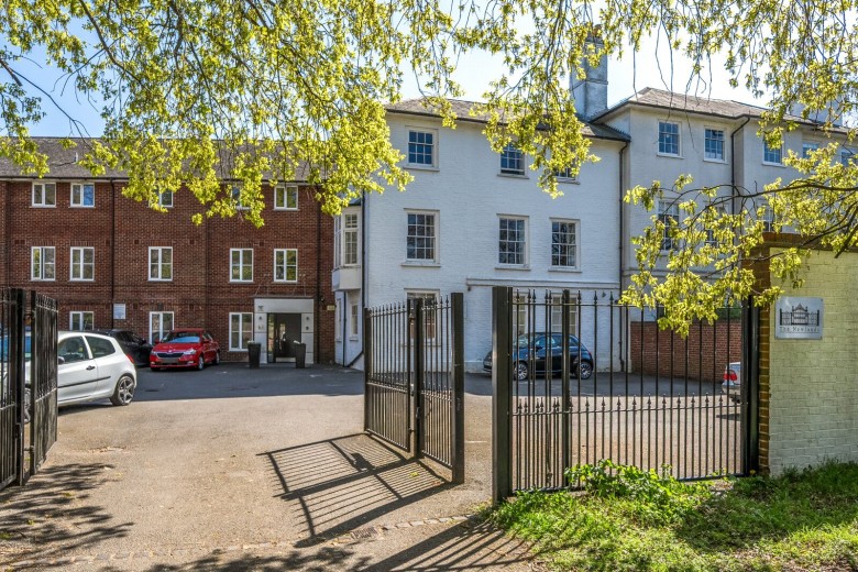 Click the photo for more details of Weston Green Road, Thames Ditton, KT7