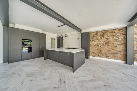 Click the photo for more details of Lower Green Road, Esher, Surrey