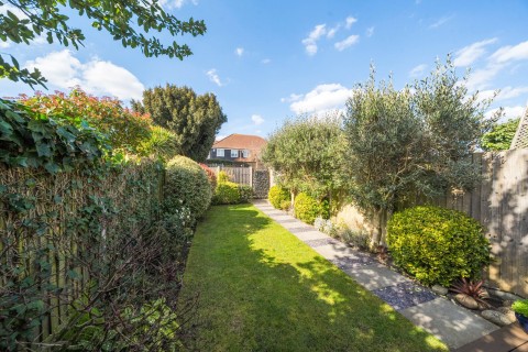Click the photo for more details of High Street, Thames Ditton, Surrey