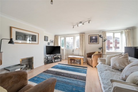 Click the photo for more details of Lynwood Road, Thames Ditton, KT7