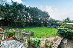 Images for Hill Rise, Esher, Surrey
