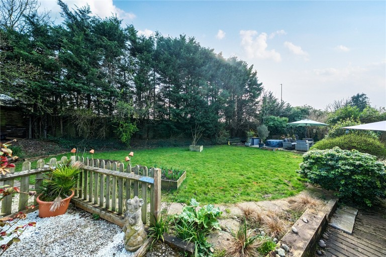 Images for Hill Rise, Esher, Surrey