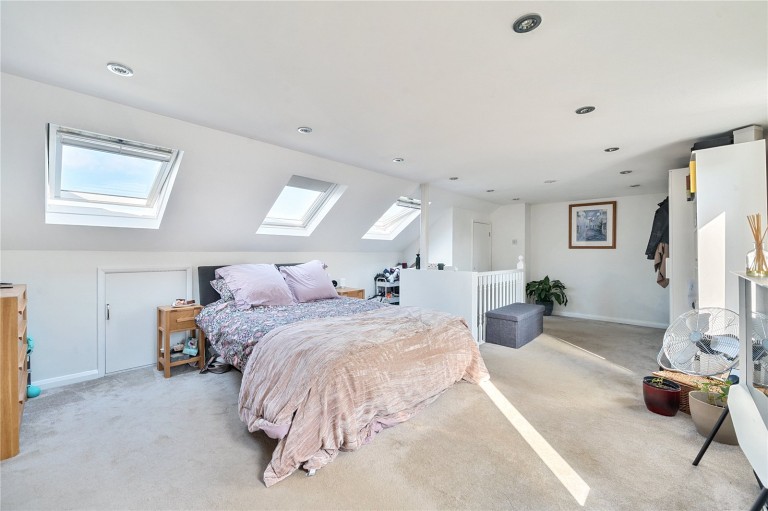 Images for Hill Rise, Esher, Surrey