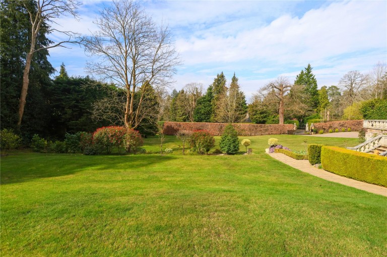 Images for Cavendish Road, St George's Hill, Surrey