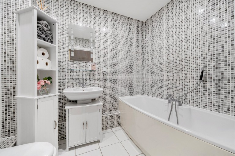 Images for Pool Close, West Molesey, Surrey