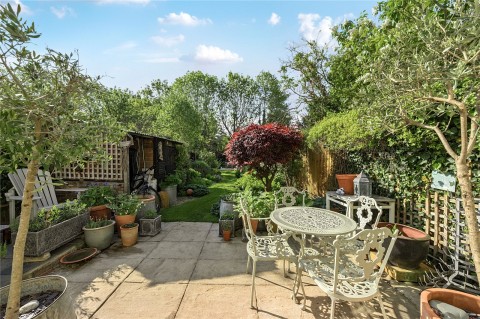 Click the photo for more details of Church Walk, Thames Ditton, KT7
