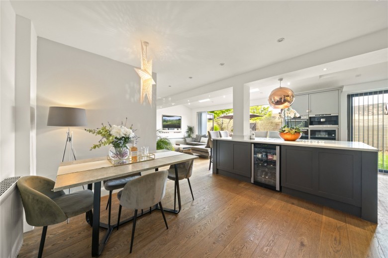 Click the photo for more details of Onslow Close, Thames Ditton
