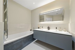 Images for Onslow Close, Thames Ditton