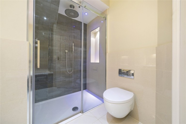 Images for Onslow Close, Thames Ditton