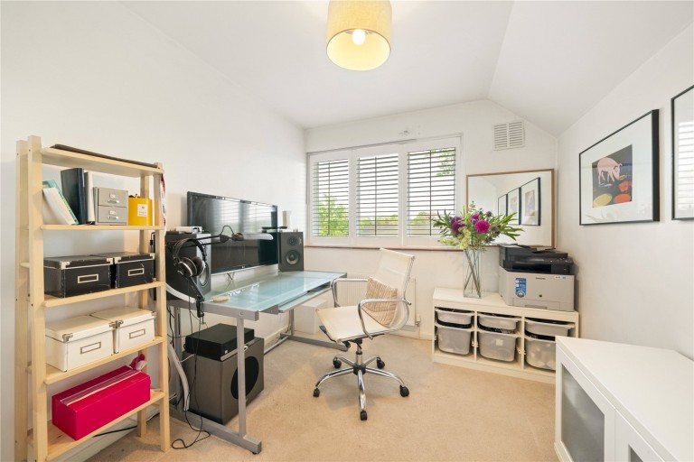 Images for Onslow Close, Thames Ditton