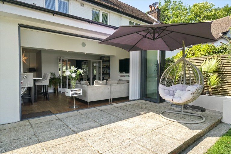 Images for Onslow Close, Thames Ditton
