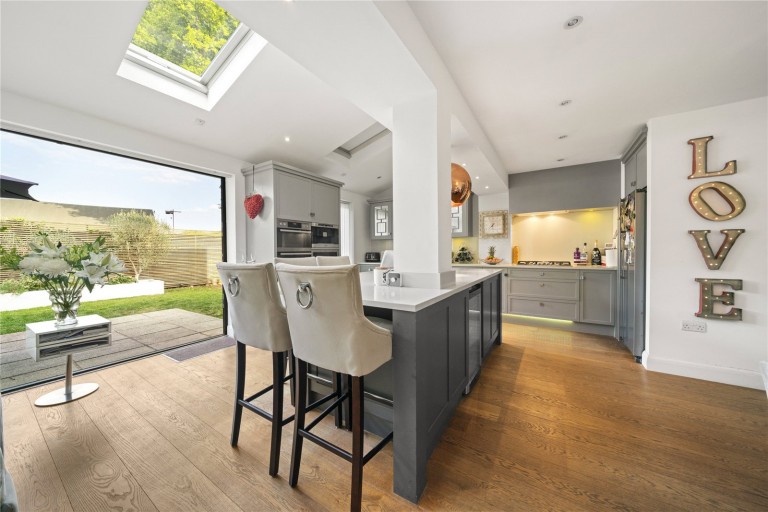 Images for Onslow Close, Thames Ditton