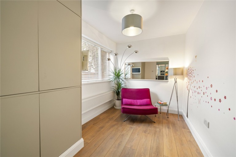 Images for Onslow Close, Thames Ditton