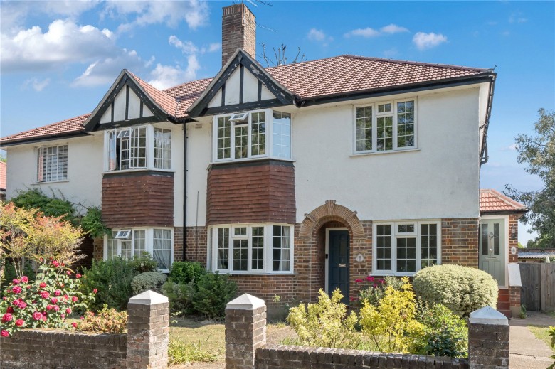 Click the photo for more details of Portsmouth Road, Thames Ditton, Surrey