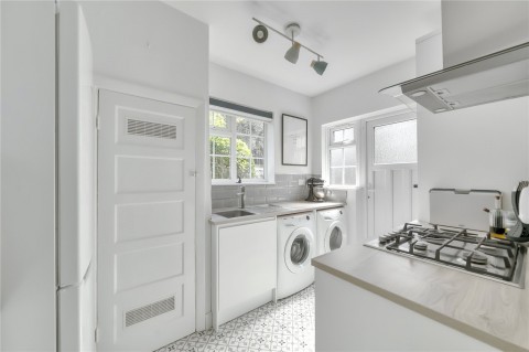 Click the photo for more details of Portsmouth Road, Thames Ditton, Surrey