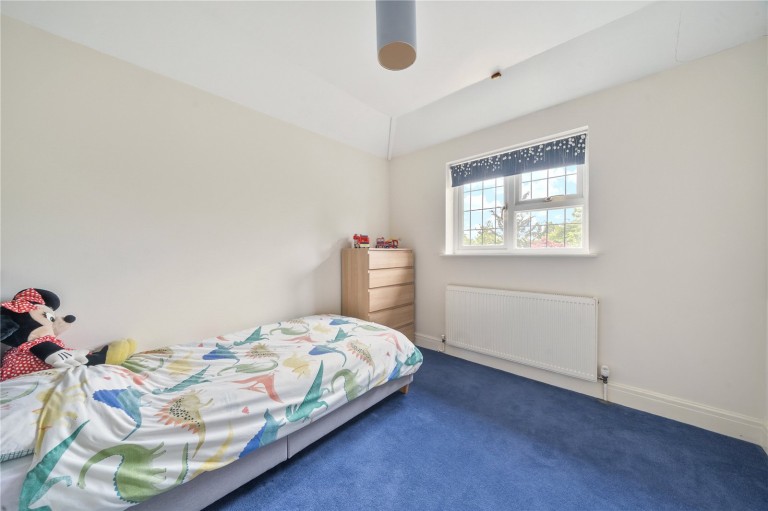 Images for Ember Gardens, Thames Ditton, Surrey