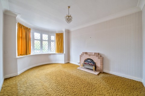 Click the photo for more details of Medina Avenue, Esher, Surrey