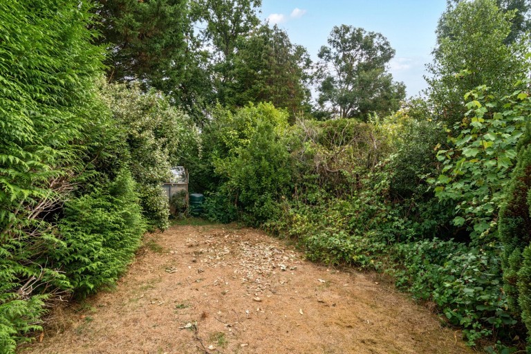 Images for Medina Avenue, Esher, Surrey