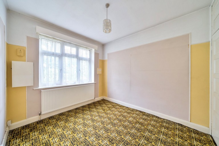 Images for Medina Avenue, Esher, Surrey