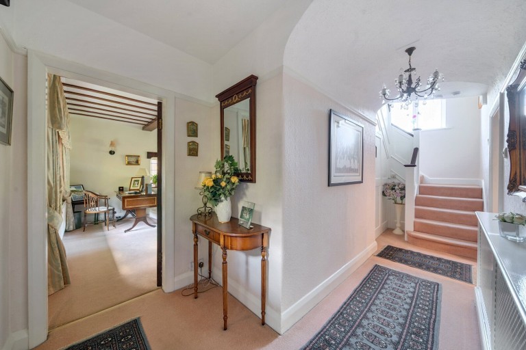 Images for Lammas Lane, Esher, Surrey
