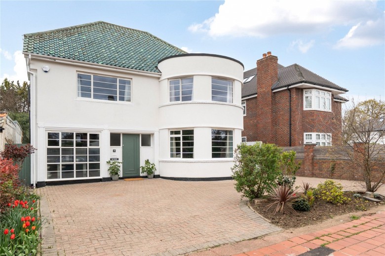 Click the photo for more details of Parkwood Avenue, Esher, Surrey