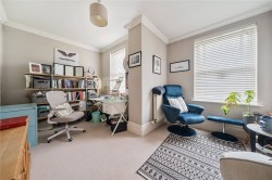 Images for Heatherset Close, Esher, Surrey