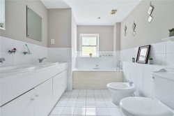 Images for Heatherset Close, Esher, Surrey