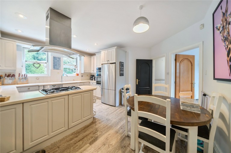 Images for Heatherset Close, Esher, Surrey