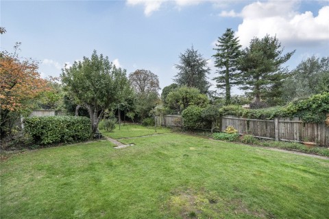 Click the photo for more details of Basing Way, Thames Ditton, Surrey