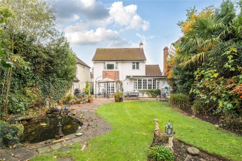 Click the photo for more details of Severn Drive, Esher, Surrey