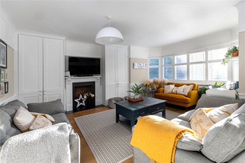 Click the photo for more details of Hillcrest Gardens, Esher, Surrey