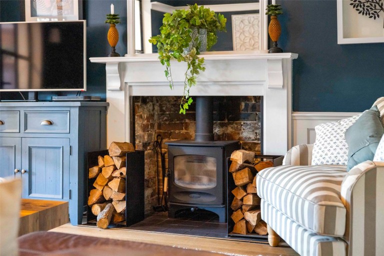 Images for Hillcrest Gardens, Esher, Surrey