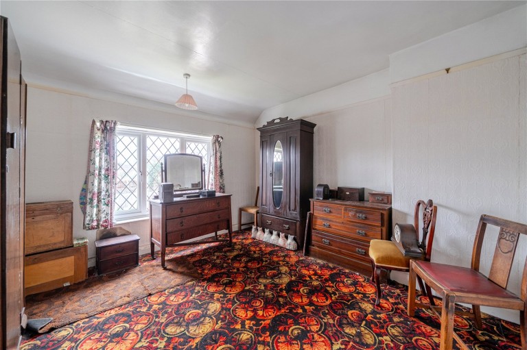 Images for Summer Road, Thames Ditton, Surrey