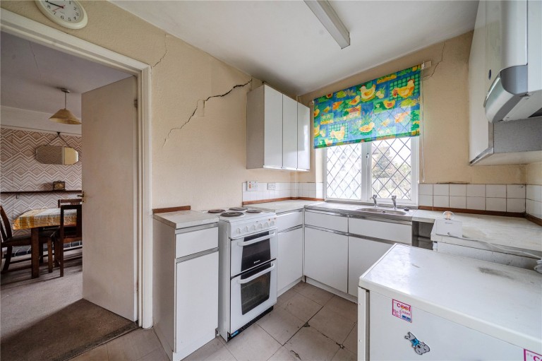 Images for Summer Road, Thames Ditton, Surrey