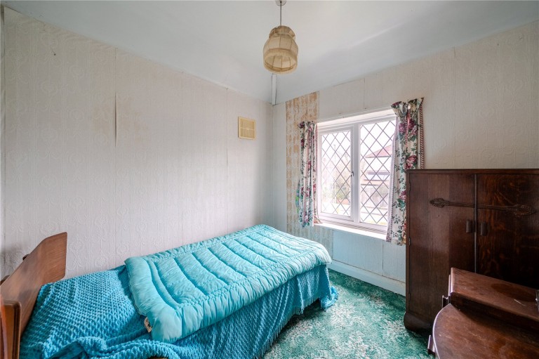 Images for Summer Road, Thames Ditton, Surrey