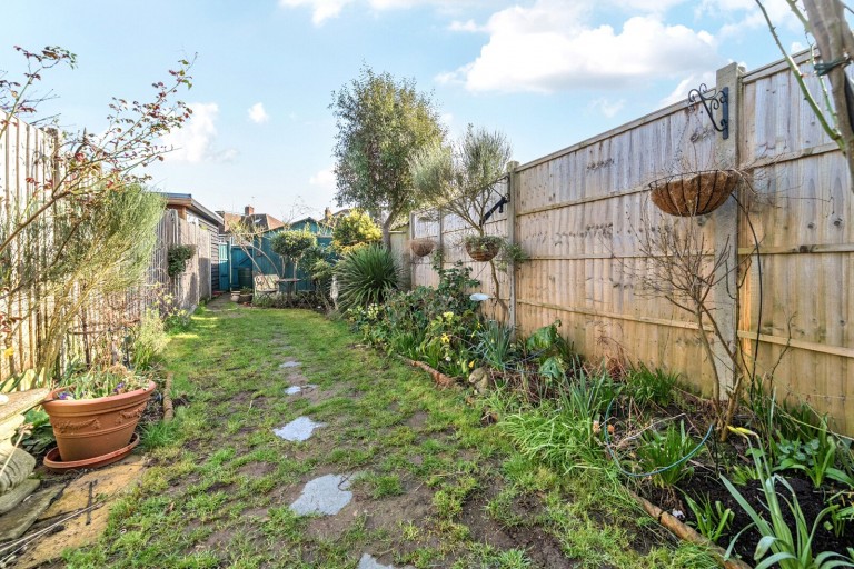 Images for Warwick Road, Thames Ditton, Surrey