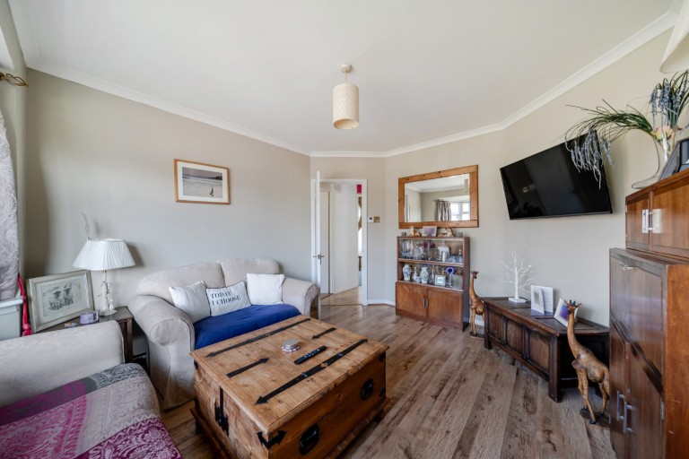 Images for Warwick Road, Thames Ditton, Surrey