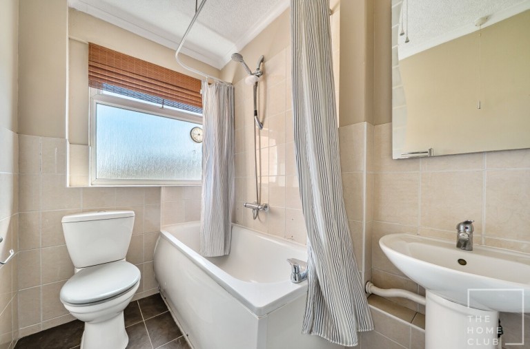 Images for Hillbrow Court, Esher, Surrey