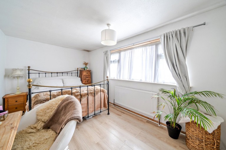 Images for Farm Road, Esher, Surrey