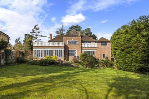 Click the photo for more details of Pelhams Walk, Esher, Surrey