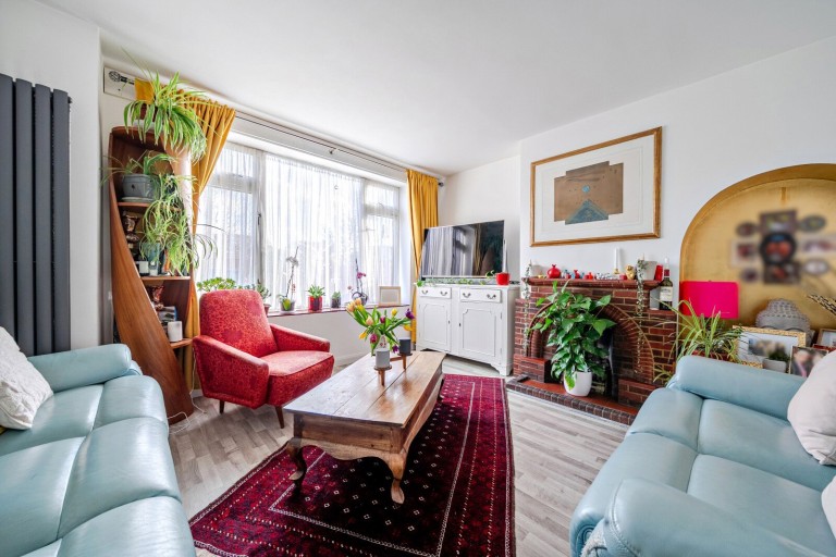 Images for Greenwood Close, Thames Ditton, Surrey