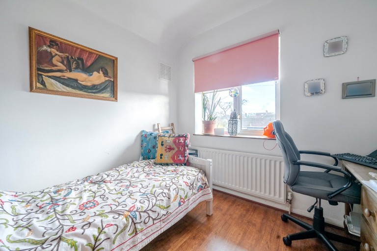 Images for Greenwood Close, Thames Ditton, Surrey