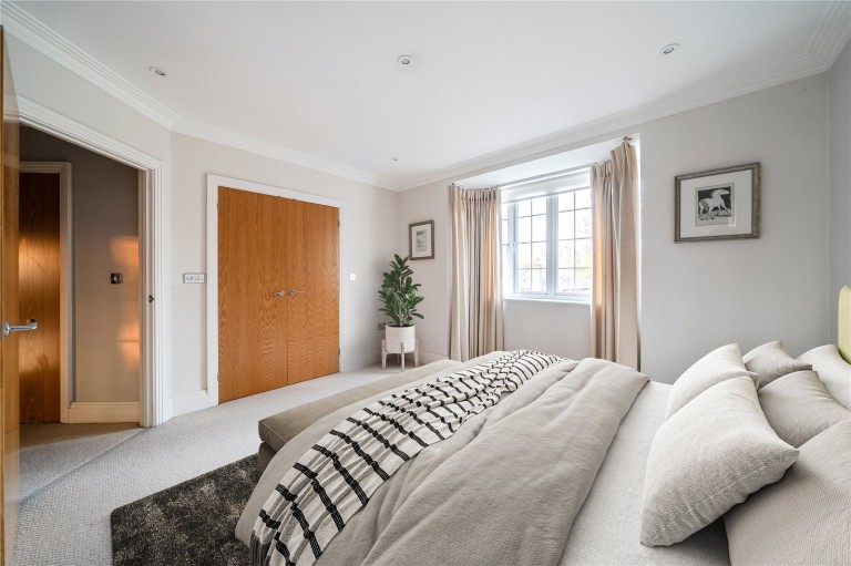 Images for Claremont Lane, Esher, Surrey