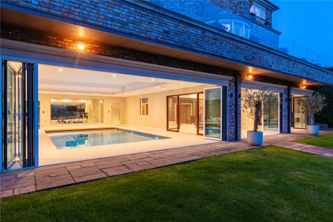 Click the photo for more details of Pelhams Walk, Esher, Surrey
