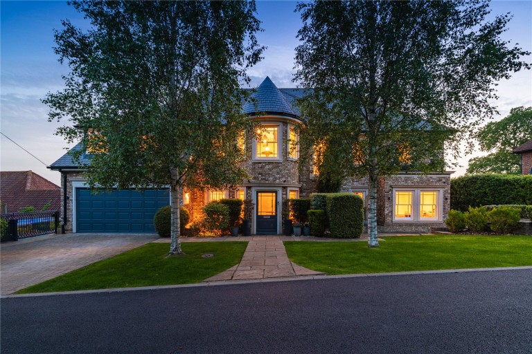 Images for Pelhams Walk, Esher, Surrey