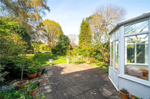 Click the photo for more details of Milbourne Lane, Esher, Surrey